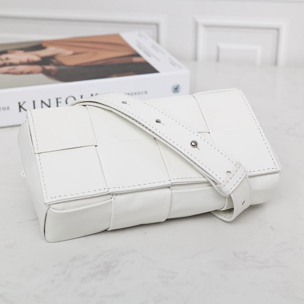 ボッテガヴェネタバッグ素材ディテール